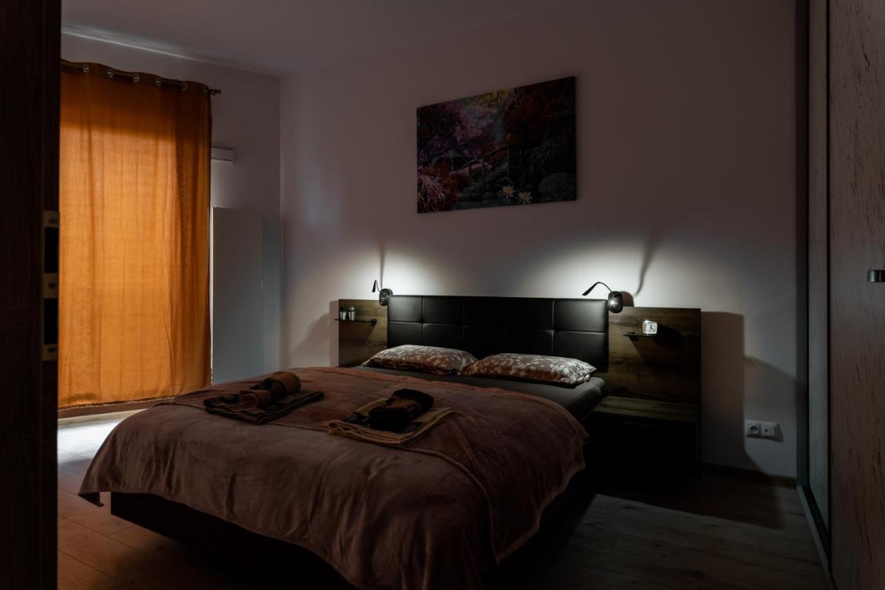 Apartwro - Apartament Przy Wyspie Slodowej, Garaz, Projektor, Rowery Apartment Wroclaw Ngoại thất bức ảnh