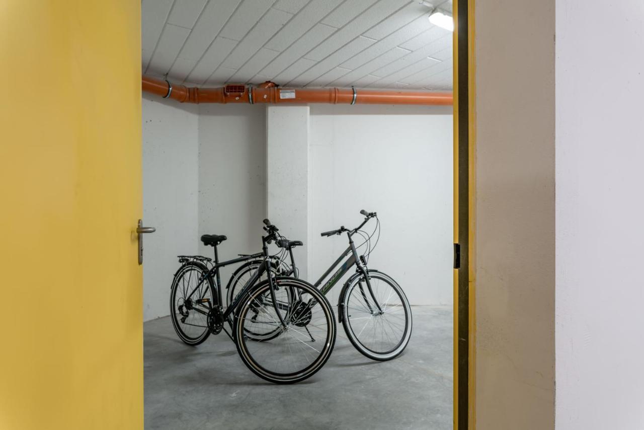 Apartwro - Apartament Przy Wyspie Slodowej, Garaz, Projektor, Rowery Apartment Wroclaw Ngoại thất bức ảnh