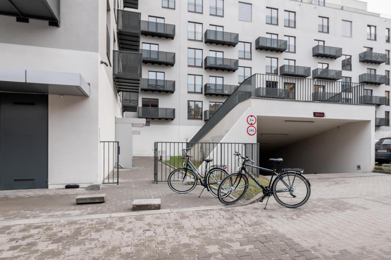 Apartwro - Apartament Przy Wyspie Slodowej, Garaz, Projektor, Rowery Apartment Wroclaw Ngoại thất bức ảnh